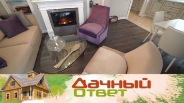 Нежная кухня в стиле прованс с яркими диванами и камином 31.03.2018