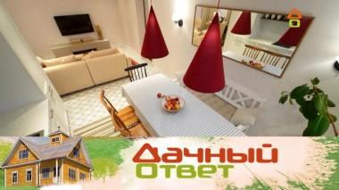 Теплый белый с вишневыми акцентами в кухне-гостиной любителей пирожков 07.12.2024