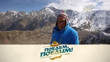 Грузия: красивейшая гора Казбек, древний пещерный город и мясо в саперави 07.04.2018