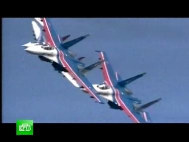 Полеты наяву: воздушная феерия МАКСаБоевая переправа: учение полка ВДВ 11.11.2011