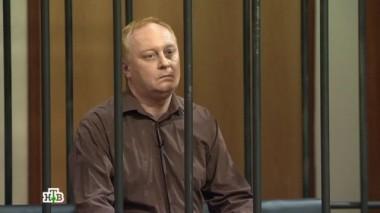 Чиновник испугался за свое место и зарезал журналиста, готовившего материал о его преступной халатности 11.09.2016