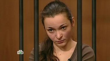 Девочка подожгла баню с отчимом, чтобы отомстить ему за жестокие методы воспитания 18.10.2016