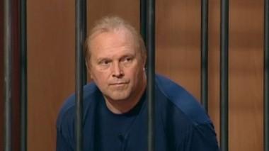 Когда любовница решила рассказать все жене своего любимого, он проломил ей голову бутылкой шампанского 25.09.2013