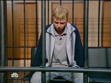 Старшего брата обвиняют в жестоком убийстве младших  21.04.2012