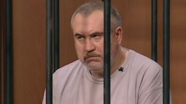 Убийство на обочине: ради денег и украшений преступник не пощадил ни взрослых, ни детей 24.11.2013